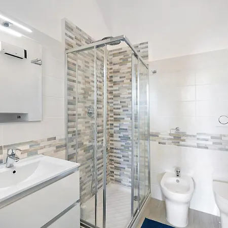 Domus Madonnina * סנרמו