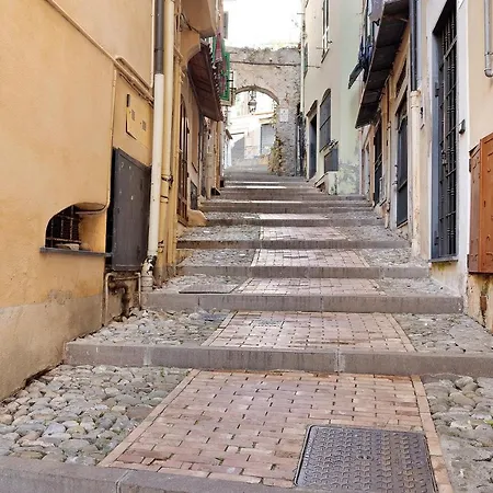 Domus Madonnina Санремо